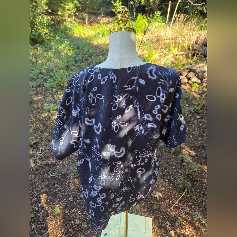NWT Nordstrom Patterned‎ Blouse - Picture 3 of 4